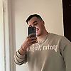 lyes_47564