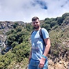 manuuhowell18