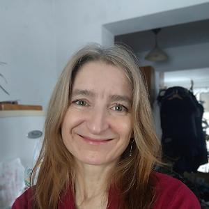 51+