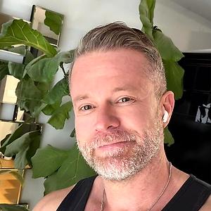 51+