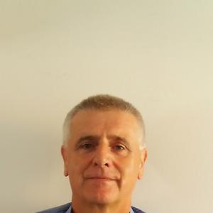 51+