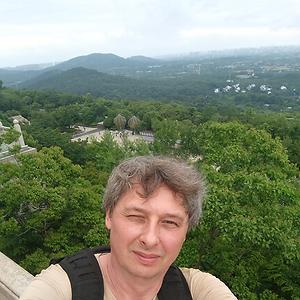 51+