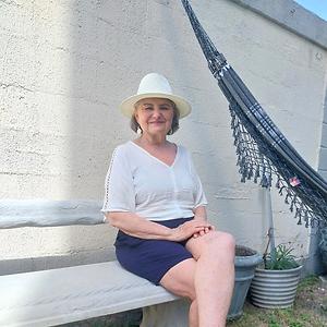 51+