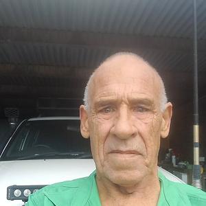 51+