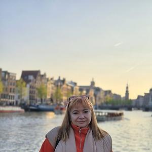 51+