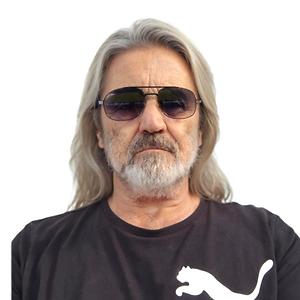 51+