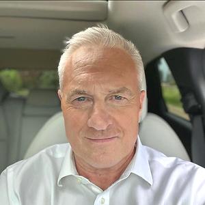 51+