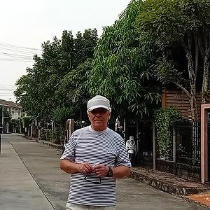 51+