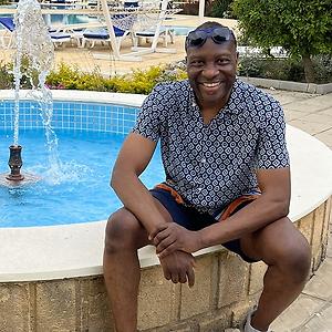 51+