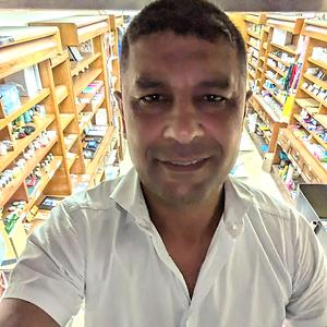 51+
