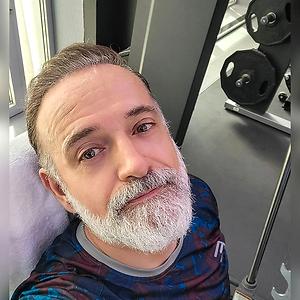 51+