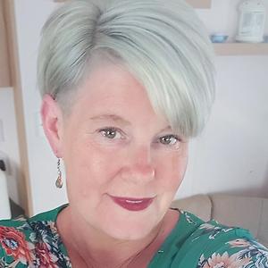 51+