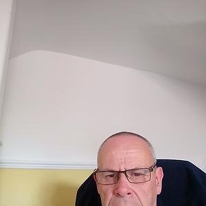 51+