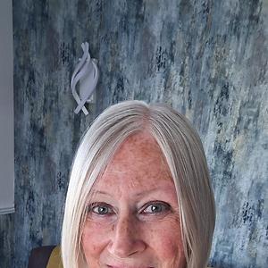 51+