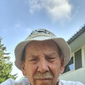 51+
