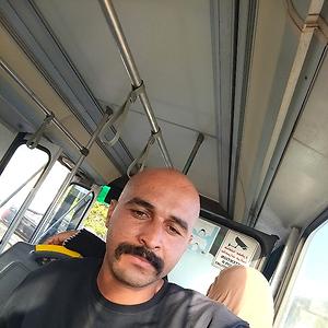 51+