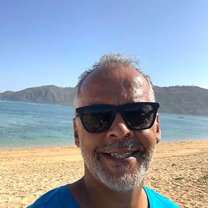 51+