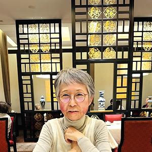 51+