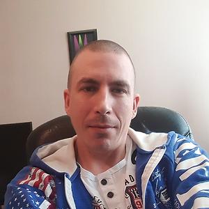 51+