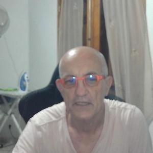51+