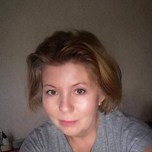 51+