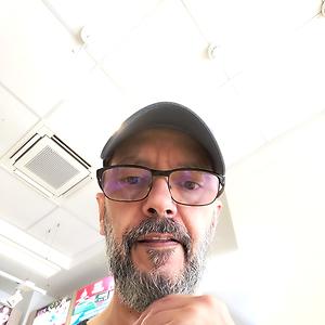 51+