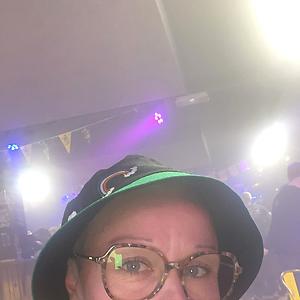 51+