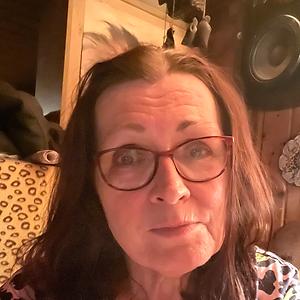 51+