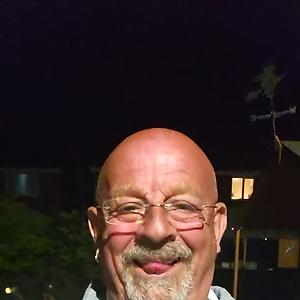 51+