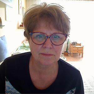 51+