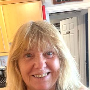 51+