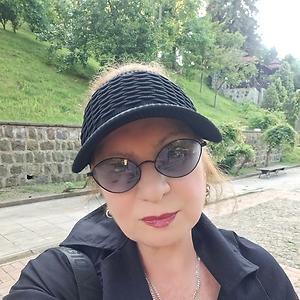 51+