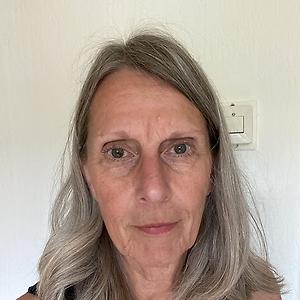 51+