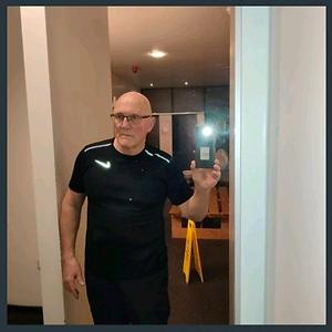51+