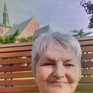 51+