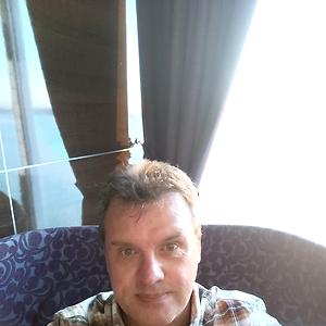 51+