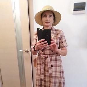 51+