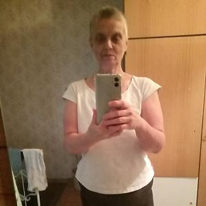 51+