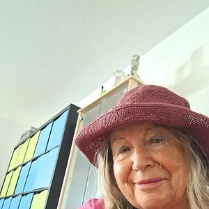 51+