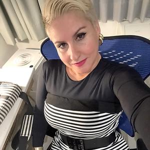 51+
