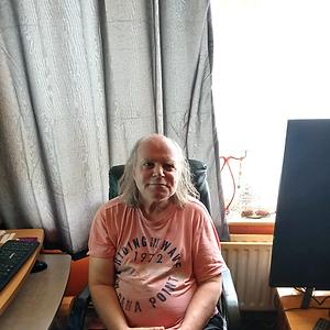 51+