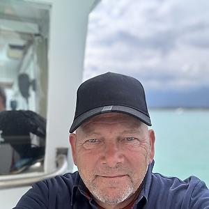 51+