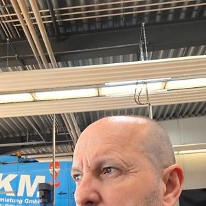 51+