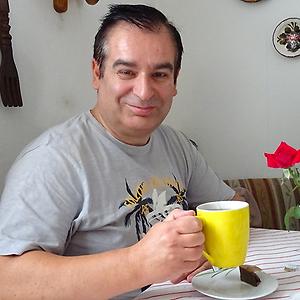 51+