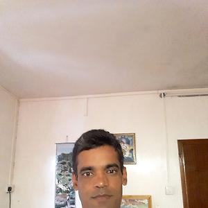 51+