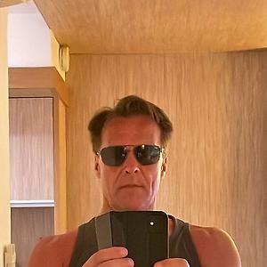 51+