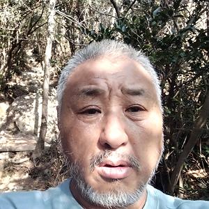51+