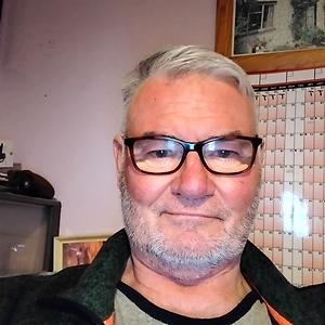 51+