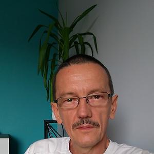 51+