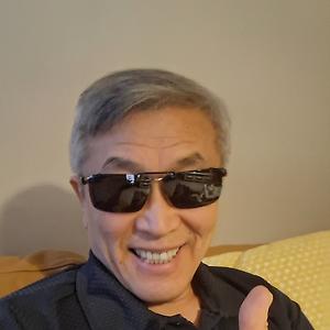 51+